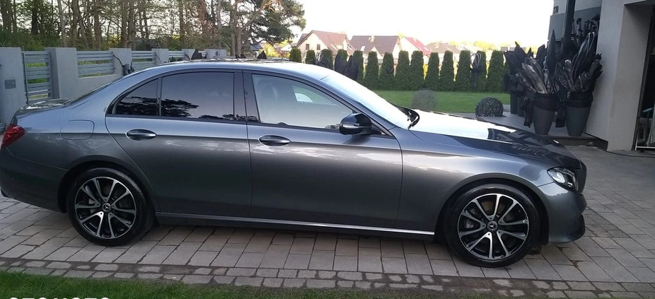 Mercedes-Benz Klasa E cena 139900 przebieg: 74000, rok produkcji 2019 z Żerków małe 92